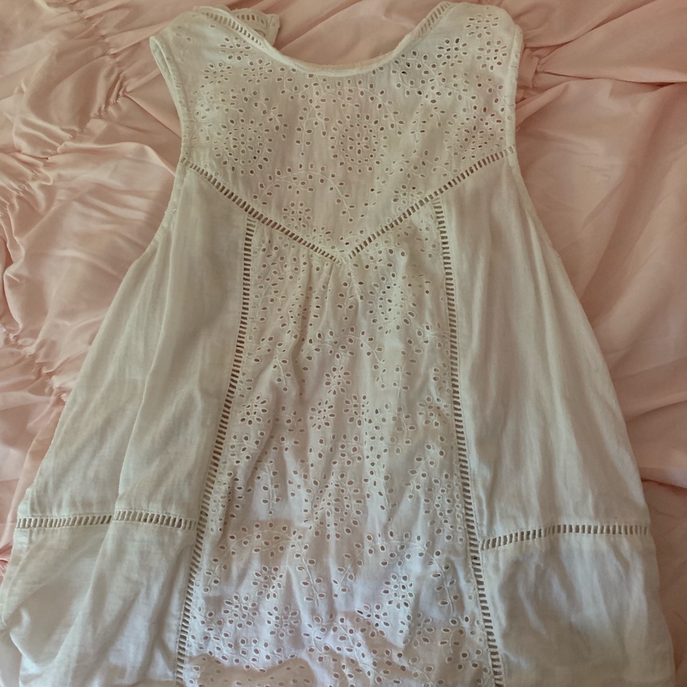 Abercrombie White Open Back Eyelet Tank